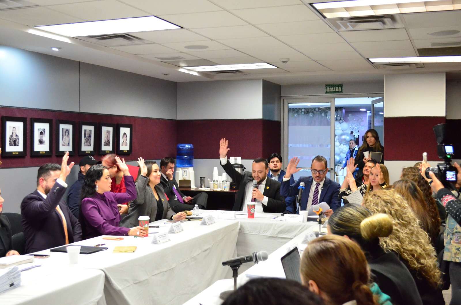 Comparecen mañana secretarios sobre el paquete económico 2026